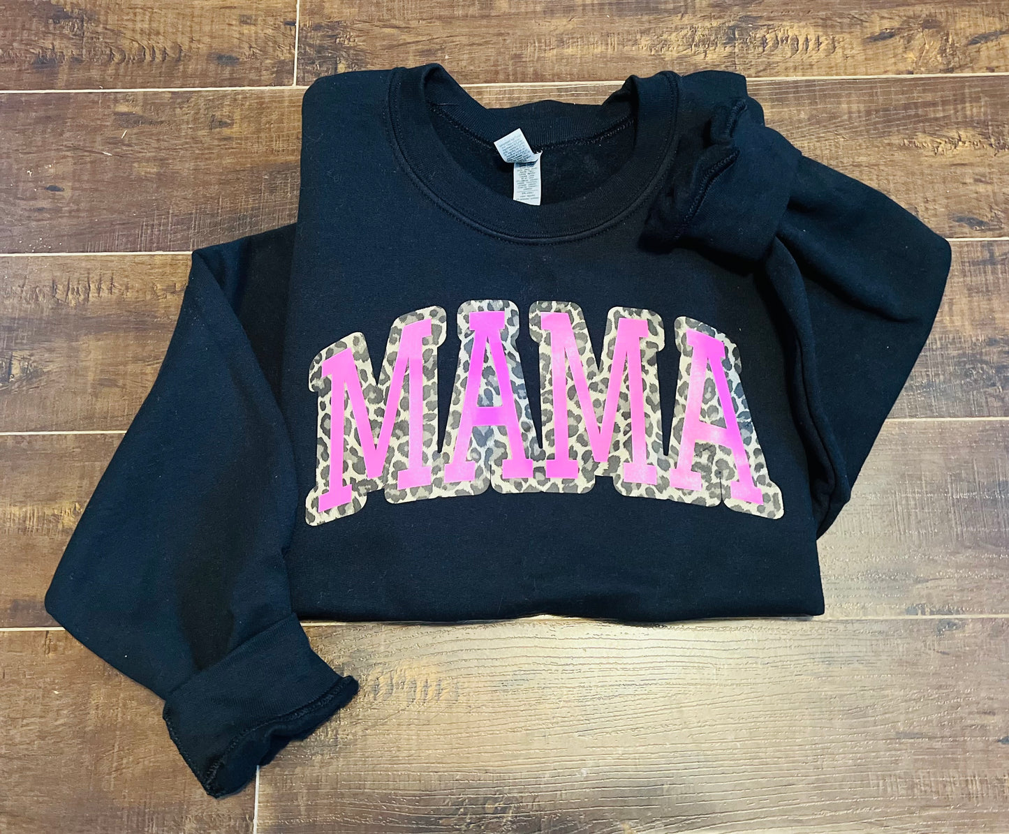 Mama Crewneck